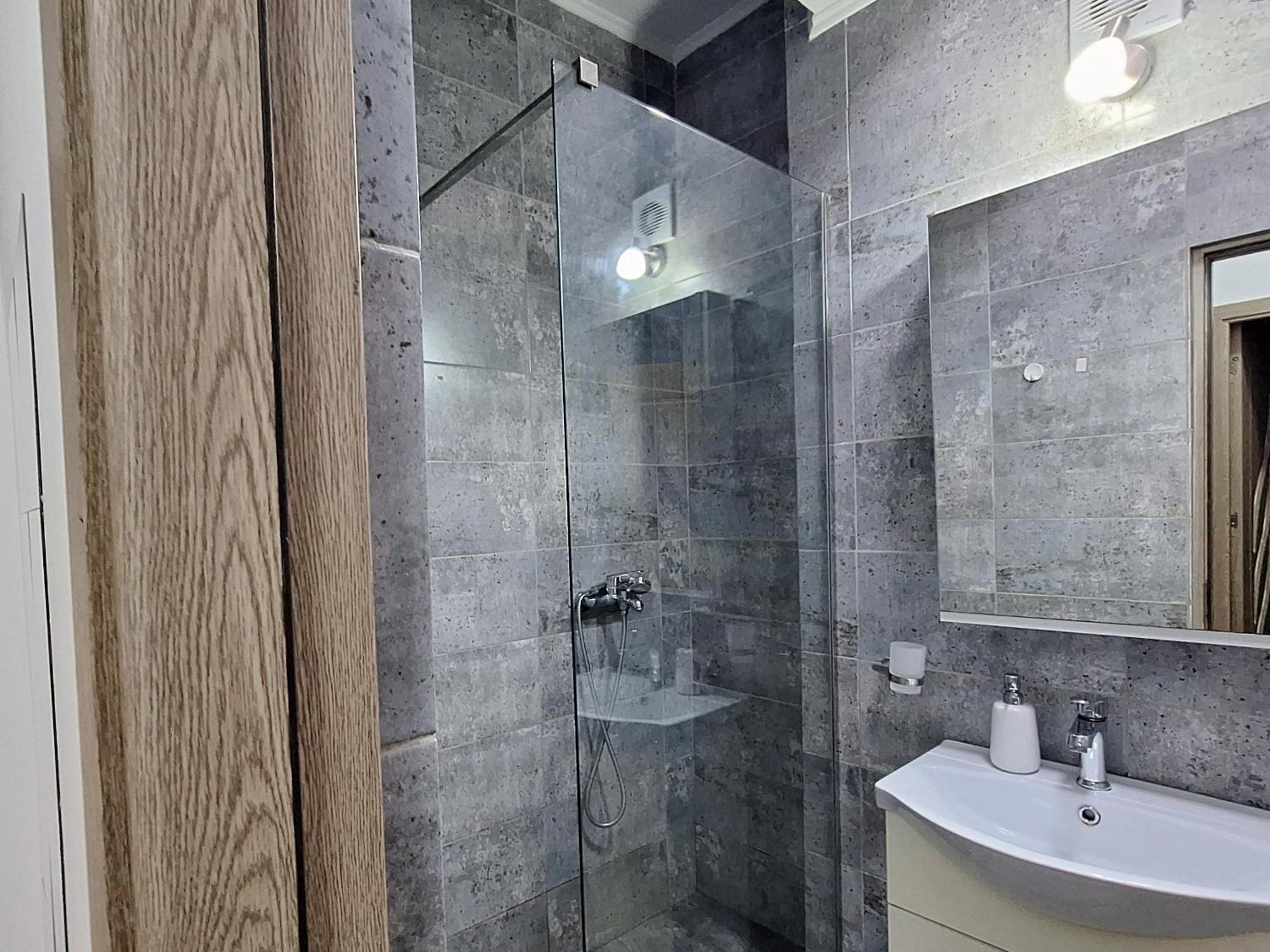 Moni Apartment Năvodari المظهر الخارجي الصورة